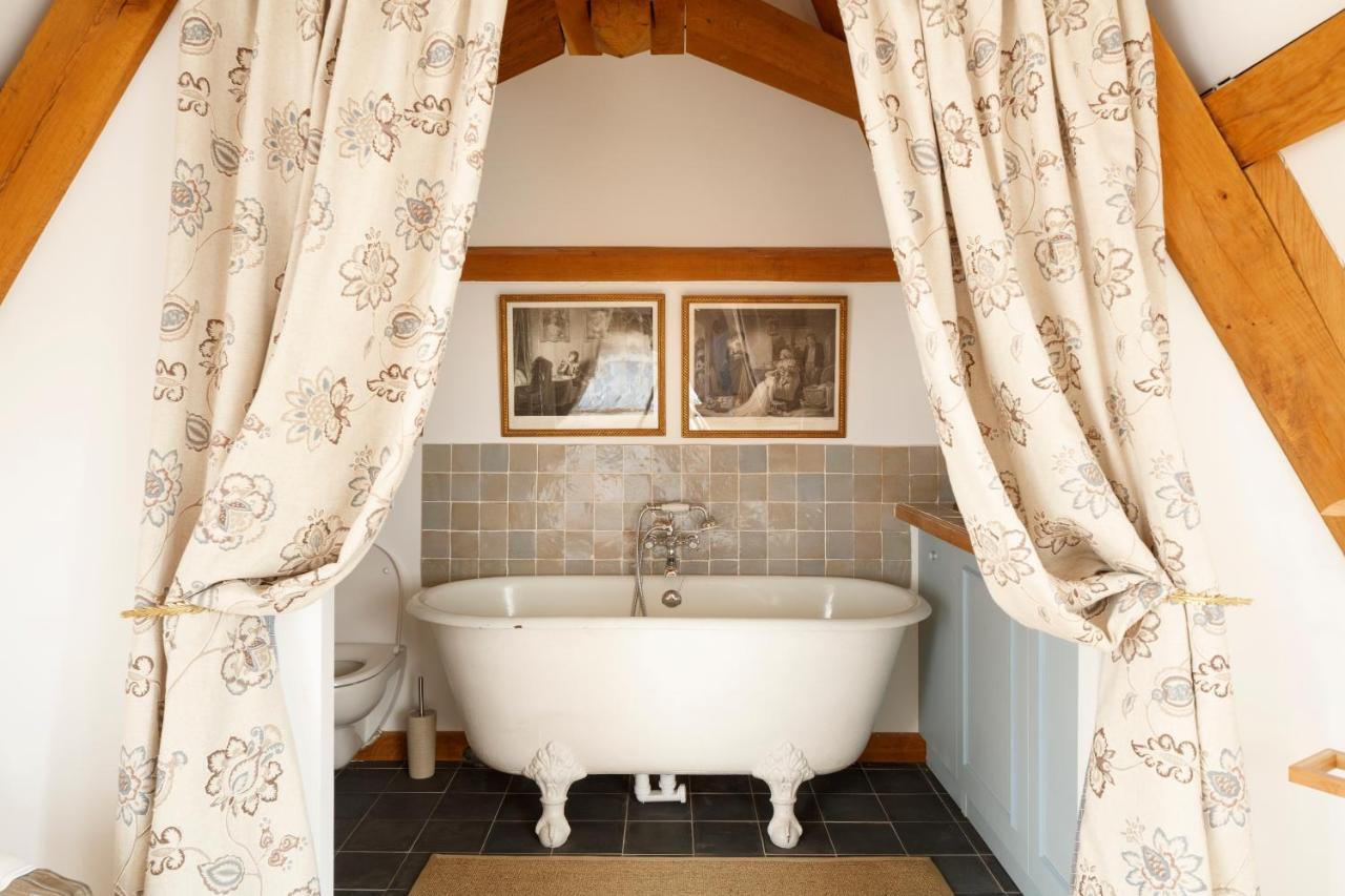 Ferienwohnung Le Domaine De Fleury - Pierres D'Histoire Exterior foto